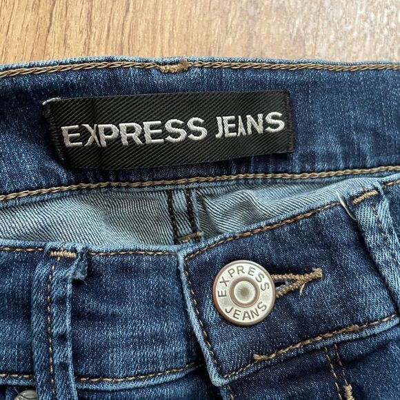 Express distressed legging mid rise jeans size 2 short - Picture 13 of 13